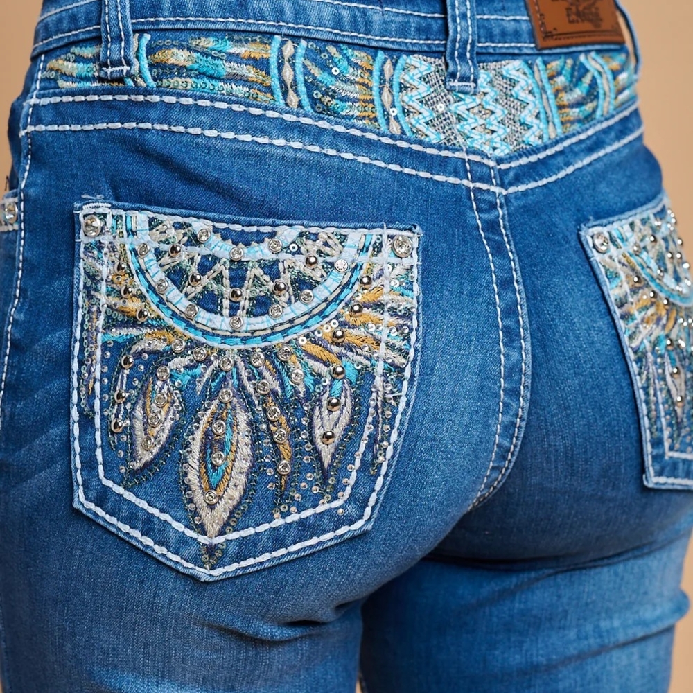 Westfield Eagle Straight Embroidered & Stretchy Women Jeans Size 3
